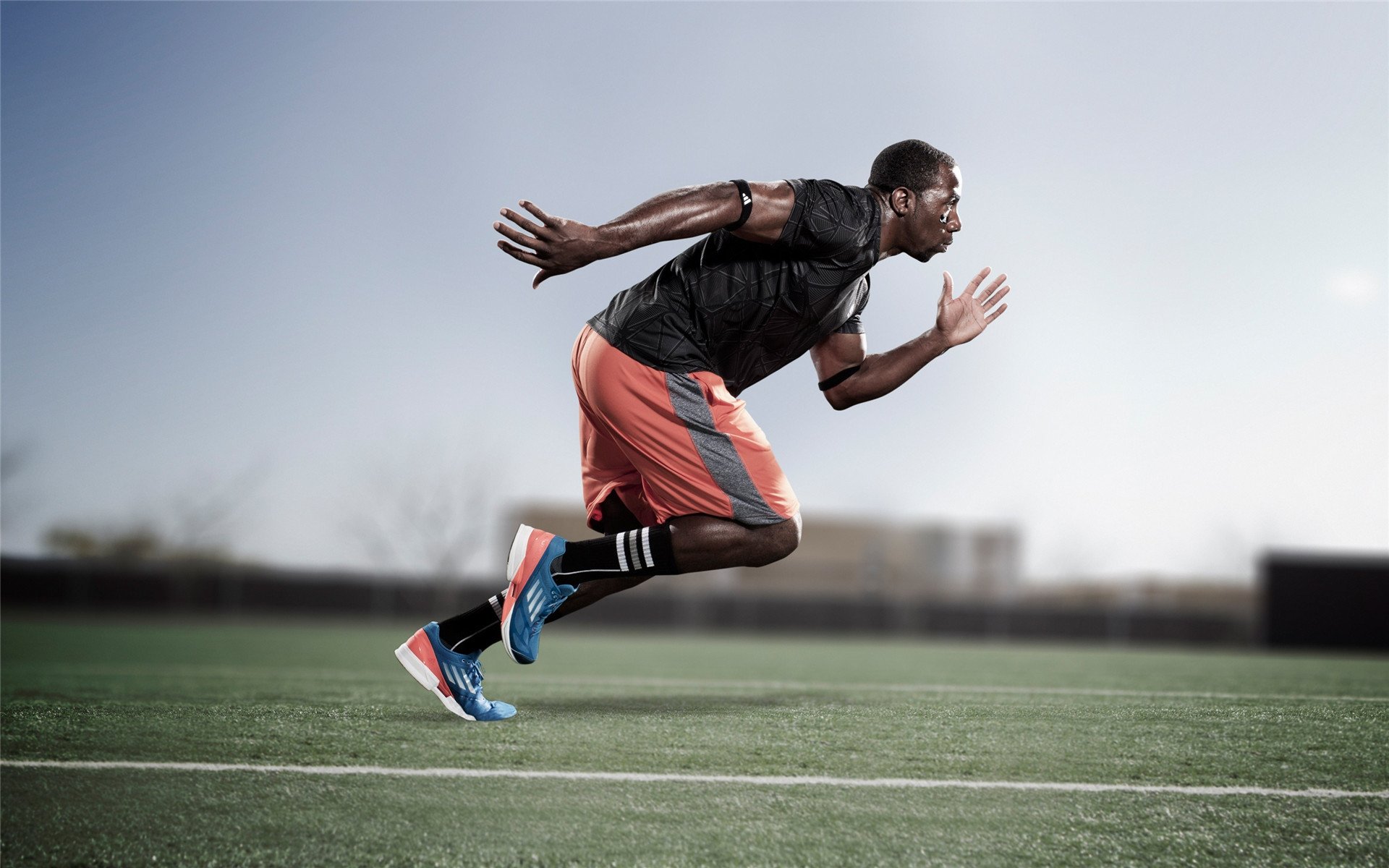 林丹谈新手训练要从控球节奏入门，林丹击球动作